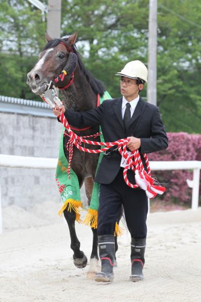 ファイル 533-4.jpg