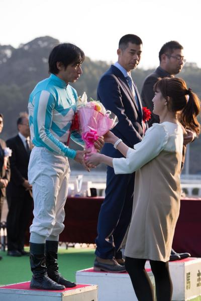 ファイル 552-3.jpg